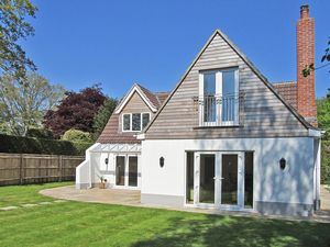 Photo 17- click for photo gallery